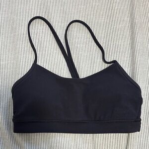 Lululemon Flow Y bra Nulu Light support